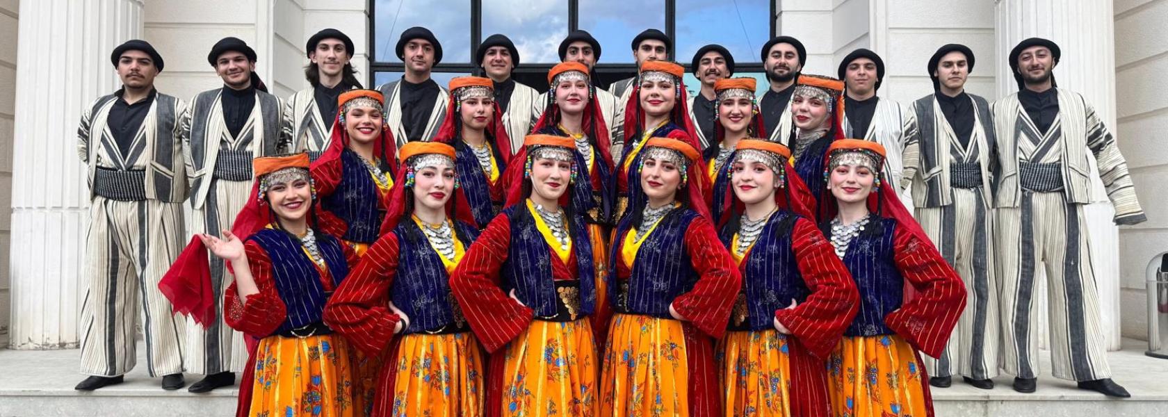 Türk Halk Oyunları Topluluğu