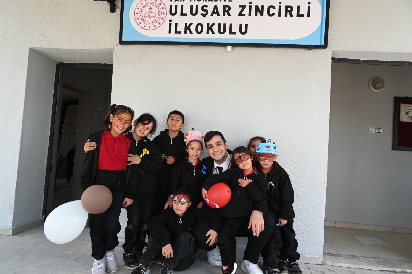 Geleceğin Öğretmenlerinden Sevgi Eli