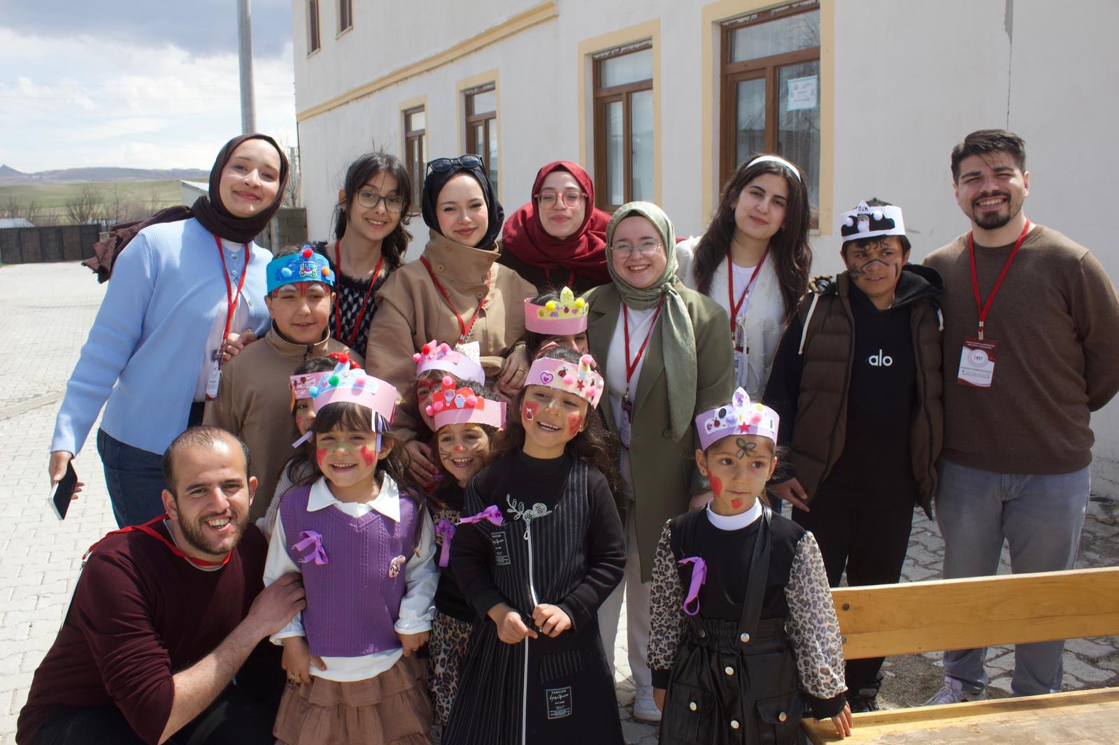 Geleceğin Öğretmenlerinden Sevgi Eli