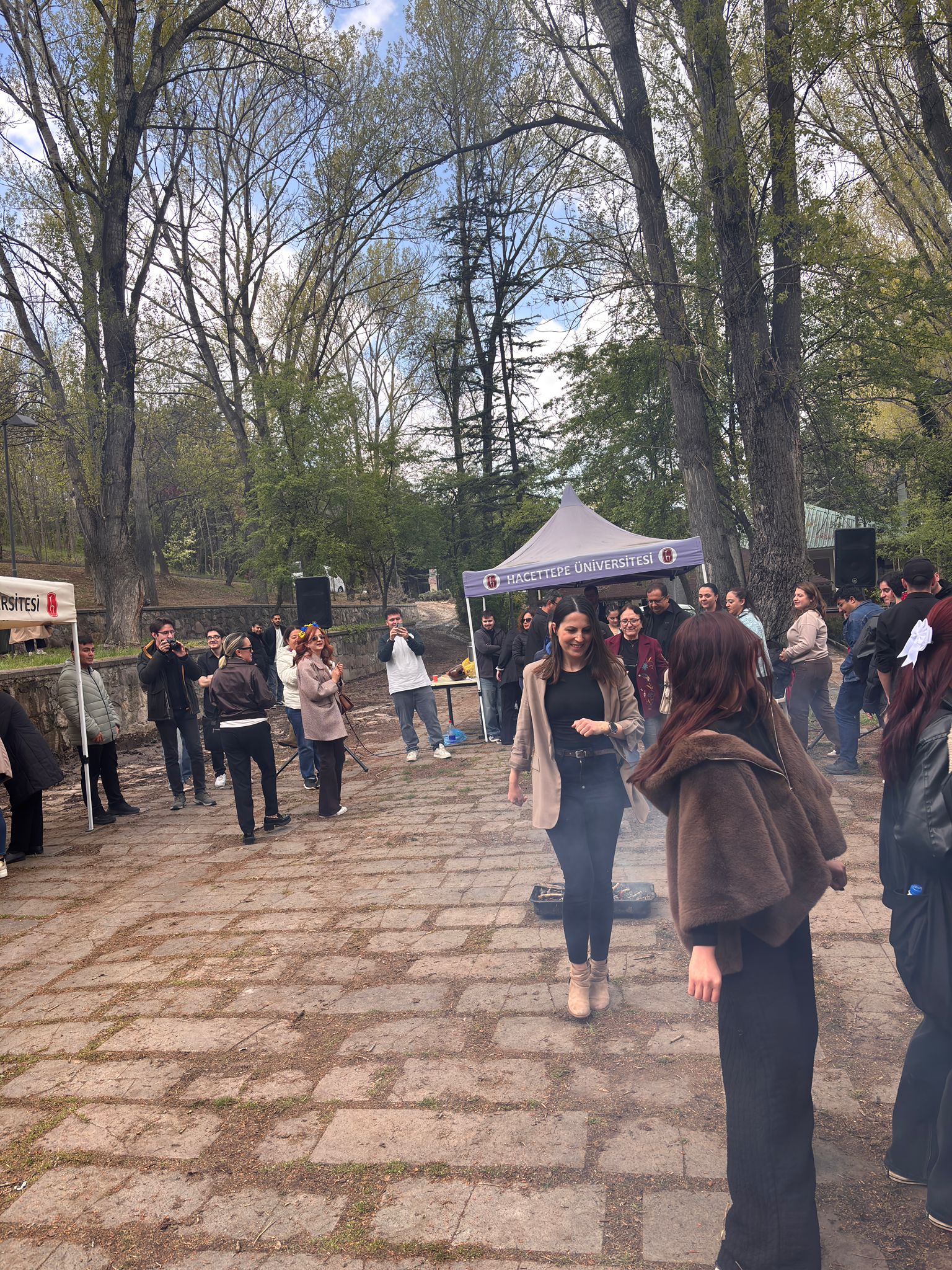 Hacettepe’de Baharın Coşkusu: 34. Geleneksel Hıdırellez Şenliği Yeşil Vadi’de Gerçekleştirildi